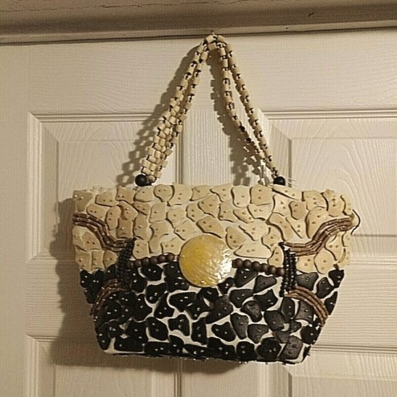 BEACHY•NWOT **SUMMER** "SUN N SAND" ISLAND HANDBAG - Picture 1 of 8